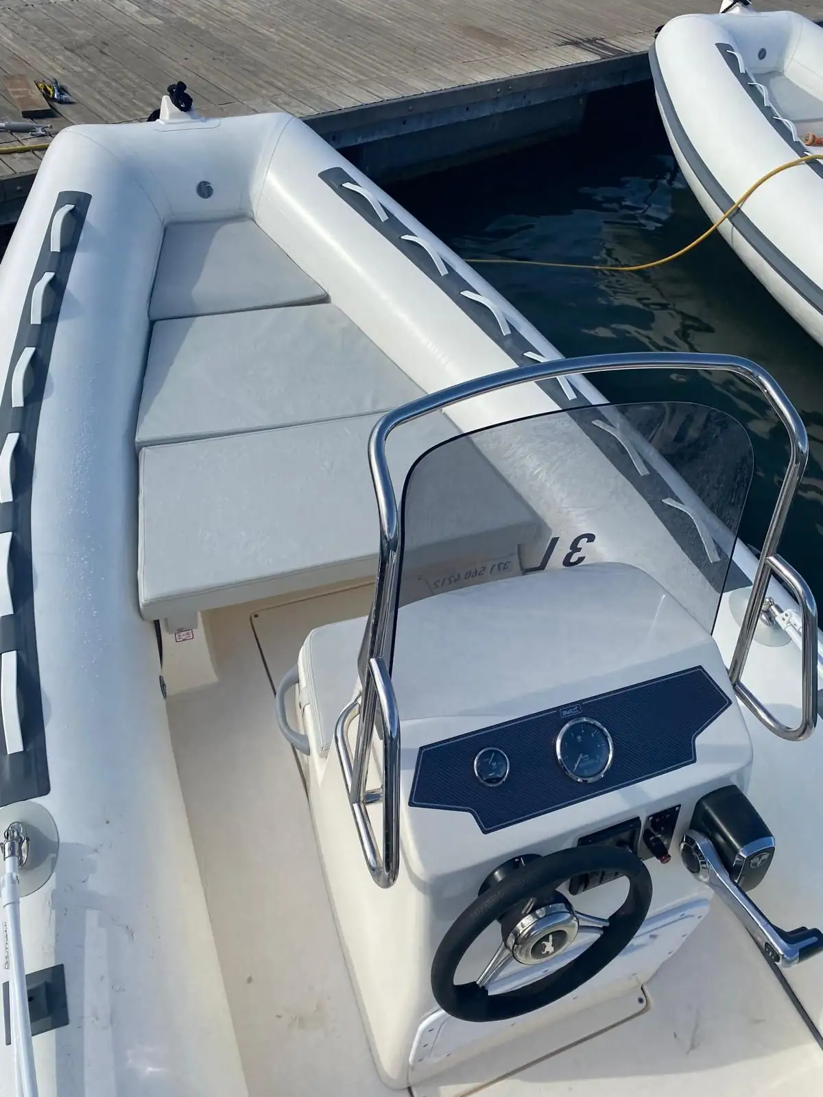 Blue Island Rental Boats_gommone5